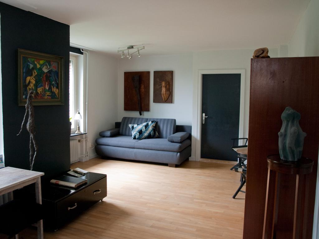 Art Of Living Apartment Ploen Bilik gambar